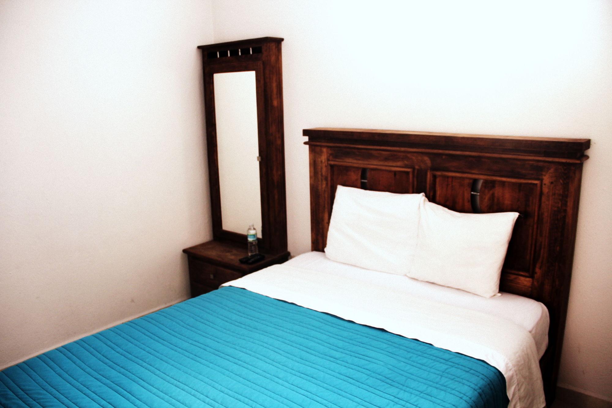 Residencia San Pablo Hostel Querétaro Екстериор снимка